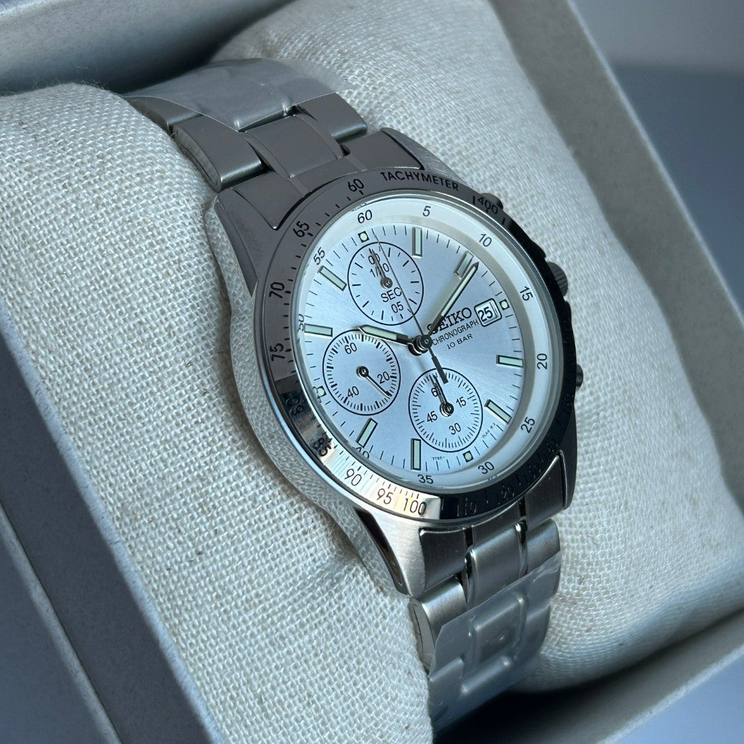 Seiko SBTQ039 Chronograph Men's Watch | Stainless Steel, Snow Dial