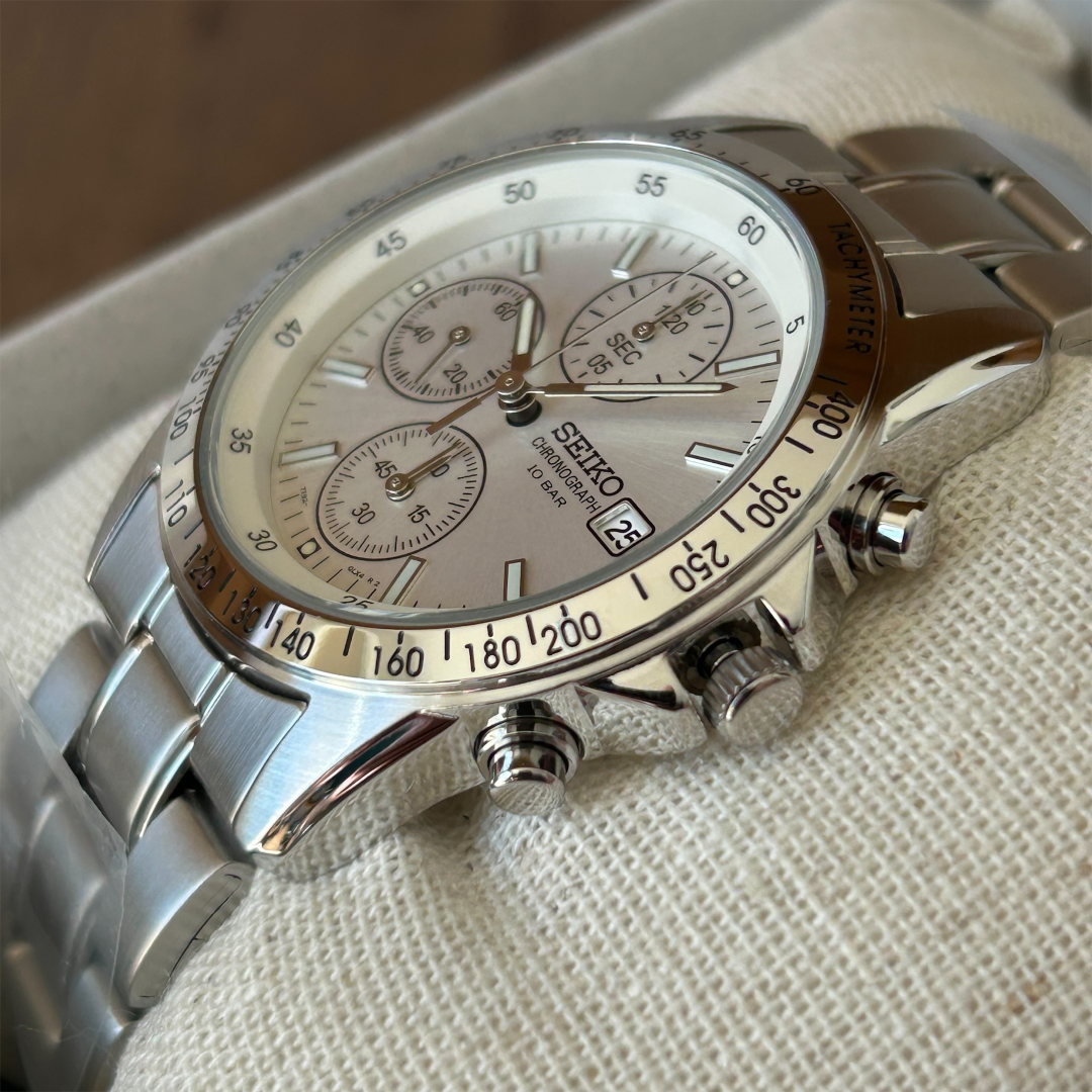 Seiko SBTQ039 Chronograph Men's Watch | Stainless Steel, Snow Dial