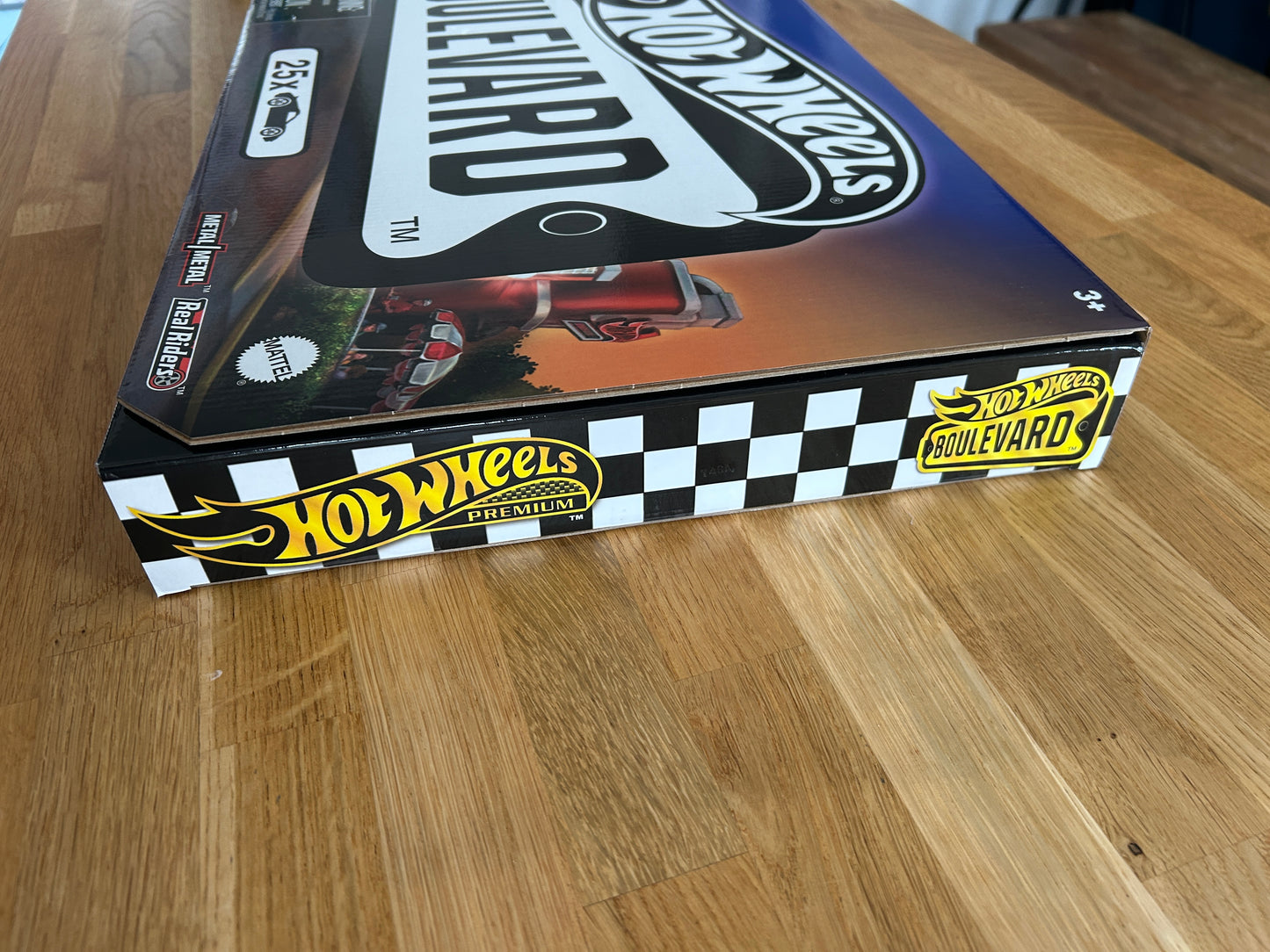 Hot Wheels Boulevard Set 2024