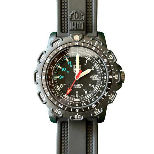 Luminox Recon Point Man 8820 Series Swiss Men's Watch